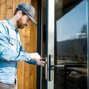 Michael's Keys Locksmith offers 24/7 emergency residential locksmith services, including rekeying and repairs, in Keller, TX