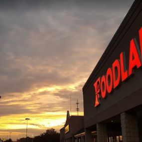 Killen Foodland sunset storefront