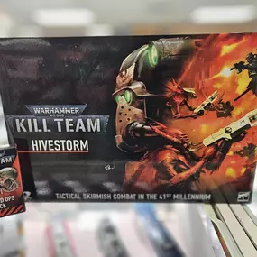 New Games Workshop Warhammer 40k Kill Team items have arrived, with an anticipated release date of October 5th. Important reminder: our store hours will change on September 30th, leading to closures on Mondays, Tuesdays, and Wednesdays. Nevertheless, customers can still place pre-orders and regular orders through Facebook Messenger, by calling 740-653-0404, or emailing sales@smokestackhobby.com. #warhammer40k #gamesworkshop #newarrivals #killteam