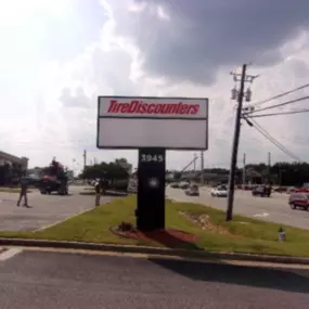 Tire Discounters on 3945 Atlanta Highway in Loganville