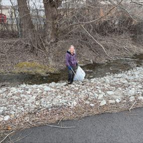 Huge shout out to Sandy for her amazing dedication to keeping our community clean! ???? Her efforts to clean up by the stream near the office (where we saw her this chilly morning!) not only make our environment healthier but also inspire us all to do our part. Thank you Sandy for leading by example!