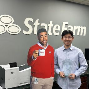 Our office is so proud of our Senior Account Manager, Austin Chun, for coming in first place for life insurance production at the annual Team Member Hall of Fame event a few weeks ago! ????????Thank you to our fellow Oregon State Farm agents for putting this event together to celebrate all of our team members and their awesome growth and achievements!