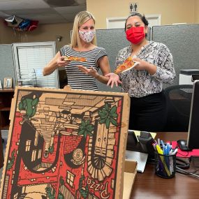 In honor of National Pizza ???? Day our agency ordered a delicious pizza from @stuftpizzaelsegundo right here in downtown El Segundo. Support this business and others right here in our community. #statefarm100 #goodneighbor