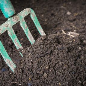 How Composting Benefits Your Soil