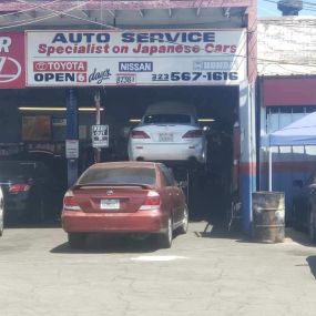 Specialist in Japanese Cars- auto body shop