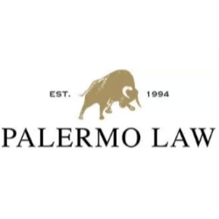 Logótipo de Palermo Law P.L.L.C.