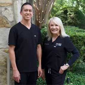 Lake Shore Dental 
4535 Lake Shore Dr, 
Waco, TX 76710
(254) 776-7622
https://lakeshoredentalwaco.com

Dr. Alex Allsbrook and Dr. DeeAnn Kucera, leading dentists in Waco TX at Lake Shore Dental. Experience the difference at our dental office -- compassionate, family-oriented, high quality care for general dentistry, advanced dentistry, sedation dentistry, and cosmetic dentistry. We're accepting new patients and look forward to meeting you!
