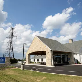 Entrance of Charles F Snyder Funeral Home & Crematory - Willow Street