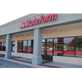 9 years ago today I became a State Farm agent. A lot of life has happened since then! 2 office moves, a few hurricanes and many other big moments. But what an awesome ride. Thank you to everyone who has loved and supported our business. Here is to many more years to come.