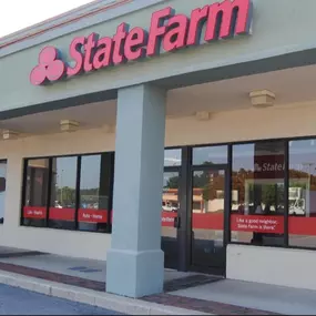 9 years ago today I became a State Farm agent. A lot of life has happened since then! 2 office moves, a few hurricanes and many other big moments. But what an awesome ride. Thank you to everyone who has loved and supported our business. Here is to many more years to come.