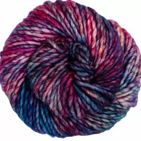 Noventa is made of 100% Superwash Merino wool and comes with our particular singly ply twist.