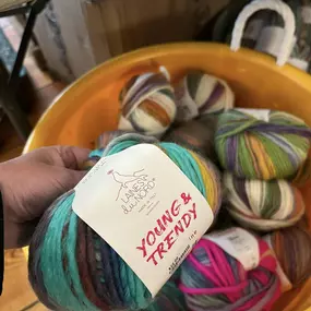 ????We just have to make room for new yarns, so we’ve put some extra stuff on sale. 
????Need to stock up on baby shower gifts? We’ve got you.
????️Need to stock up on holiday gift bags? We’ve got you.
????Need to stock up on super bulky yarn to make a hat? We’ve got you:)
????Need to stock up on sock yarn? We’ve go you.
Click ⬇️ to see them all!
Oh and we’ve got the sale table in the lounge this time!