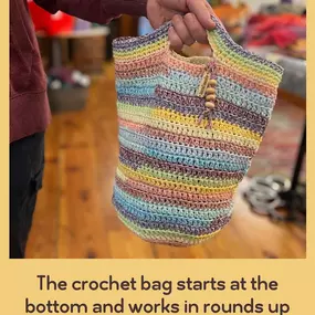 ✨June’s Monthly Makers’ League Kit: the June Bug Bag ????????
This yarn had “Makers’ League” written all over it. ????
What’s more perfect for a summer project than a bag?
☀️ Big enough for your WIP
????️ Handy for a farmers market stroll
???? Cute enough to pair with your fave summer outfit
♻️ The yarn is eco-awesome — 80% recycled cotton, 20% recycled polyester. Durable, soft, and sustainable!