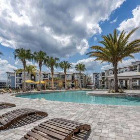 Tomoka Pointe Apartments Pool