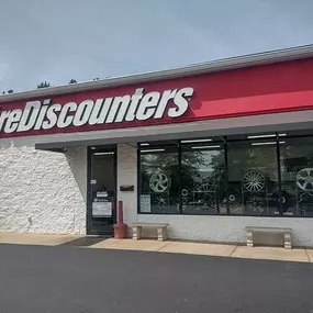 Tire Discounters on 1273 Bullsboro Drive in Newnan