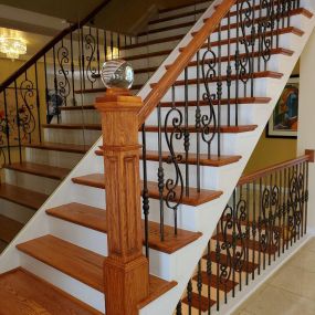 Bild von Vivanco Trim: Stair and Railing Installations