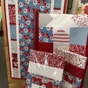 This beautiful new kit features the Old Glory fabric collection by Lella Boutique and comes with everything you need to complete two runners!  Backing and binding are included for both runners.