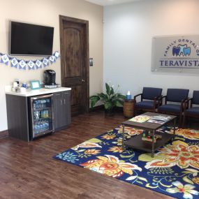 Family Dental of Teravista in Georgetown, office waiting area and amenities