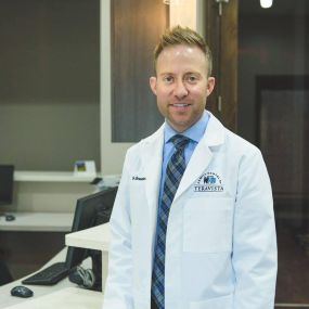 Dentist Georgetown Dr. Brandon Hoffman