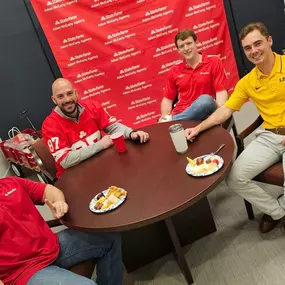 It's a busy time here in South Louisiana!! Between celebrating Mardi Gras ???? and Big Game ???? parties ... we decided to have a classic State Farm bundle here at our office. We had king cakes and finger foods + lots of  Mahomes / Kelce aka: MaAuto predictions.