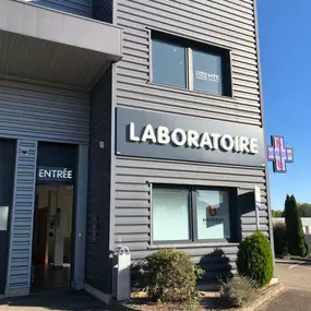 Bild von BIOGROUP - Laboratoire des Carrières