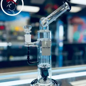 Bild von Mad Hatter Smoke and Kava