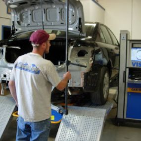 We use state-of-the-art equipment to verify repairs meet OEM specifications. Attention to detail is our Priority!