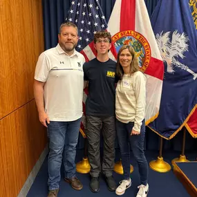 Yesterday morning, we said goodbye to Tyler after he was sworn into the U.S. Navy.  Johanna and I are so proud of the young man he has become.  We are excited to see God's plan for him during this next chapter in life.
Non sibi sed patriae