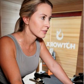 When you sign up with HOTWORX - St. Louis Park, you’ll get 24-hour access to the studio and virtually-instructed workouts, so sign up today!