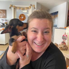 We had the sweetest little visitor today! Thank you, Gary and Holly, for bringing by sweet little 8 week old Gracie. I have to say she’s probably the cutest little State Farm customer! ????????