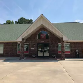 Exterior of the Barry Collins State Farm Agency!