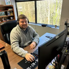 ✨MEET THE TEAM✨
This is Harrison Grant and he has worked for State Farm for 4 ½ years. He loves working for State Farm because he feels it is very rewarding to talk with people everyday and assist them on their worst and best days! He does his best everyday to help the team grow and learn so that they are the best version of themselves for our customers! Harrison has a wife and a daughter that he loves spending time with. He also loves the Georgia Bulldogs!