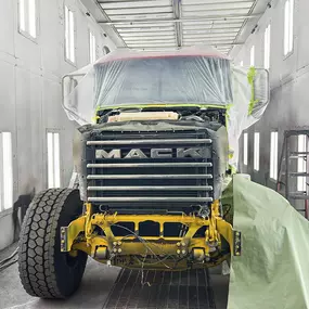 Housby Repairs Mack Truck