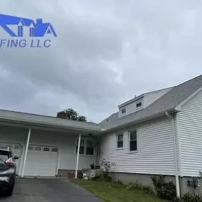 G roofing Roofing Contractors