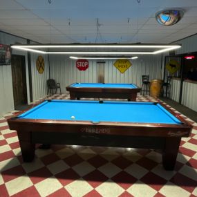 Bild von 83 North Bar Grill & Billiards