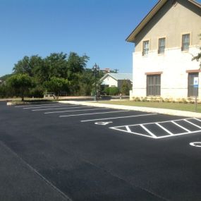 Residential property paving and repair, asphalt and concrete Austin