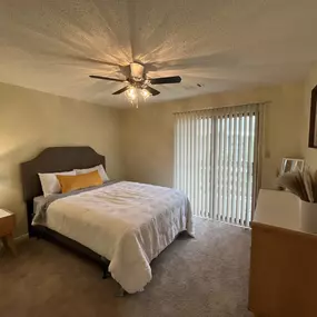 Bedroom at Belmont Ridge Apartments