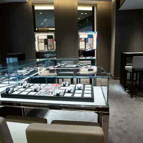 Bild von Hublot Paris Pierre Charron Boutique