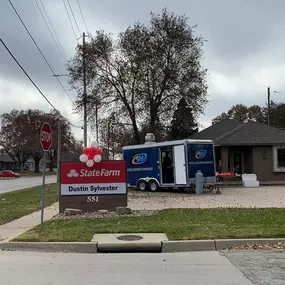 Exterior State Farm sign