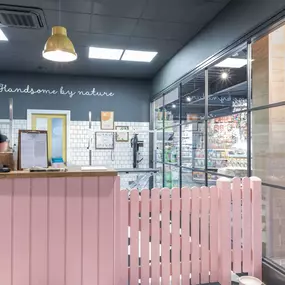 Dogwood Ashford Interior