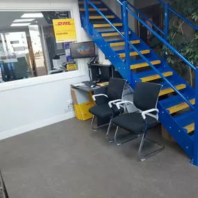 Bild von DHL Express Service Point (Stephen Morris Shipping)