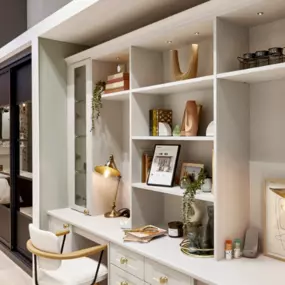 Fitted Home Office in Shaker White and Sliding Doors in Graphite