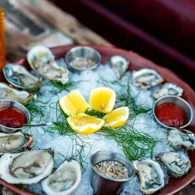 Fresh Oysters & Mignonette