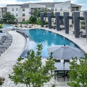 Resort-Style, Dual-Level Swimming Pool