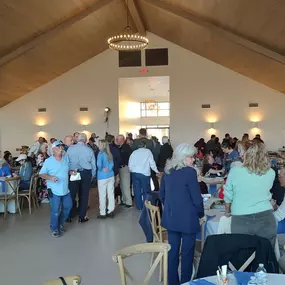 I was honored to be asked to Emcee the State of the City for Apache Junction last night!  The house was packed and I even remembered how to tie a tie!