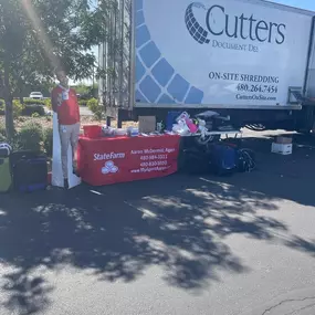Thanks to everyone who came out to our Shred-a-Thon last month! El and Jake were on-site making sure your sensitive documents stayed secure and out of the wrong hands. We loved connecting with the community and helping you clear the clutter—safely!