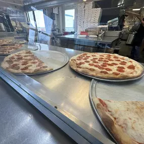 Did you know it’s National Pizza Day? We picked up our favorite in Cedar Park, Niki's Pizza & Pasta! Where will you be getting pizza from to celebrate today?