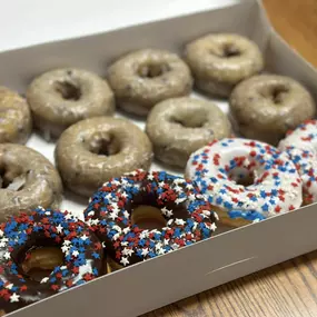 Stopped in this morning to see our friends at Grand Donuts! This is a fantastic, family owned business right here in Cedar Park. They’re open all week, even with the holiday! Treat yourself and your family for the Fourth of July!