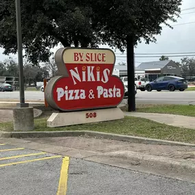 Did you know it’s National Pizza Day? We picked up our favorite in Cedar Park, Niki's Pizza & Pasta! Where will you be getting pizza from to celebrate today?