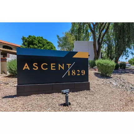 Logo de Ascent 1829